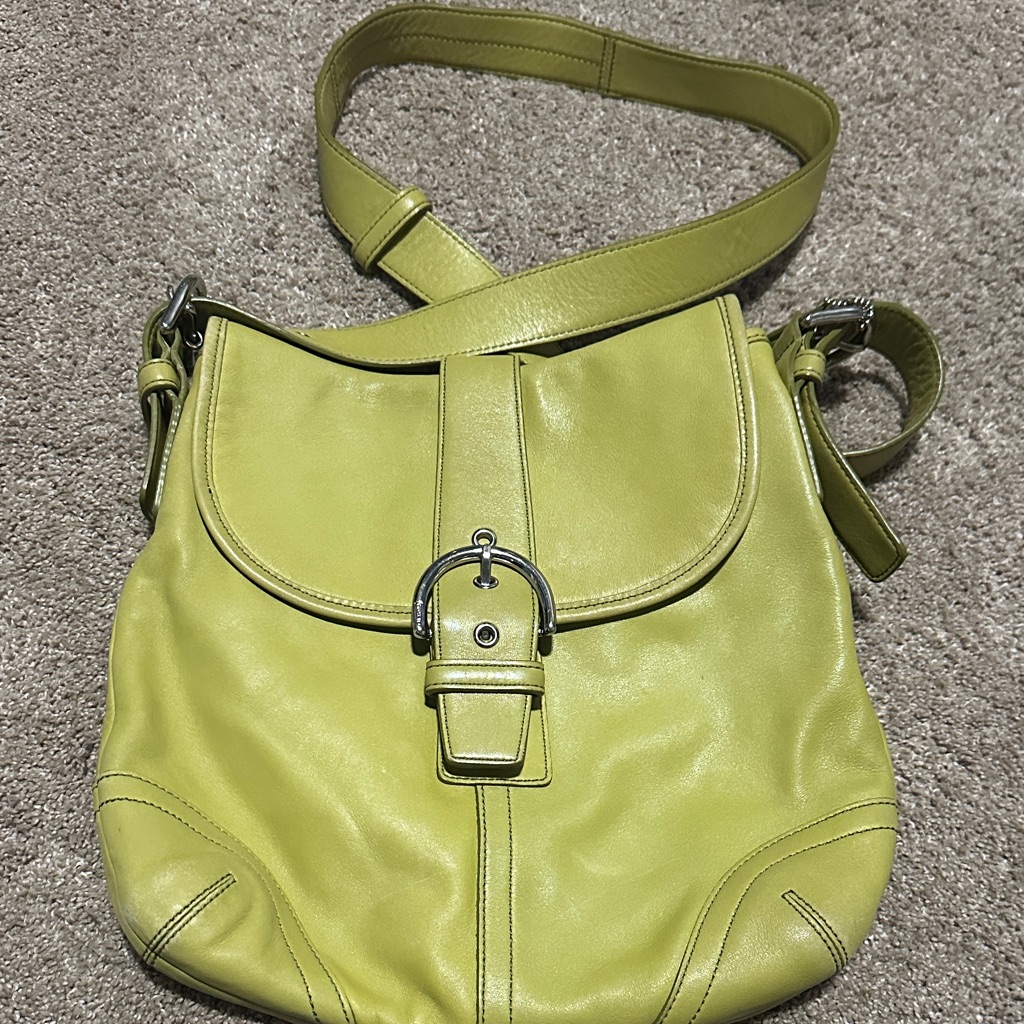 Vtg Lime Green Coach Soho 2004 Crossbody Bag